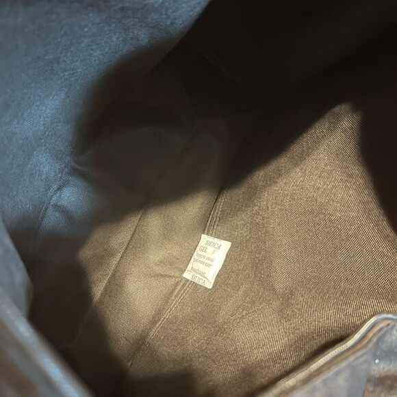 Vtg. Paul Sebastian brand roomy black overnight bag (never used) - Picture 3 of 7